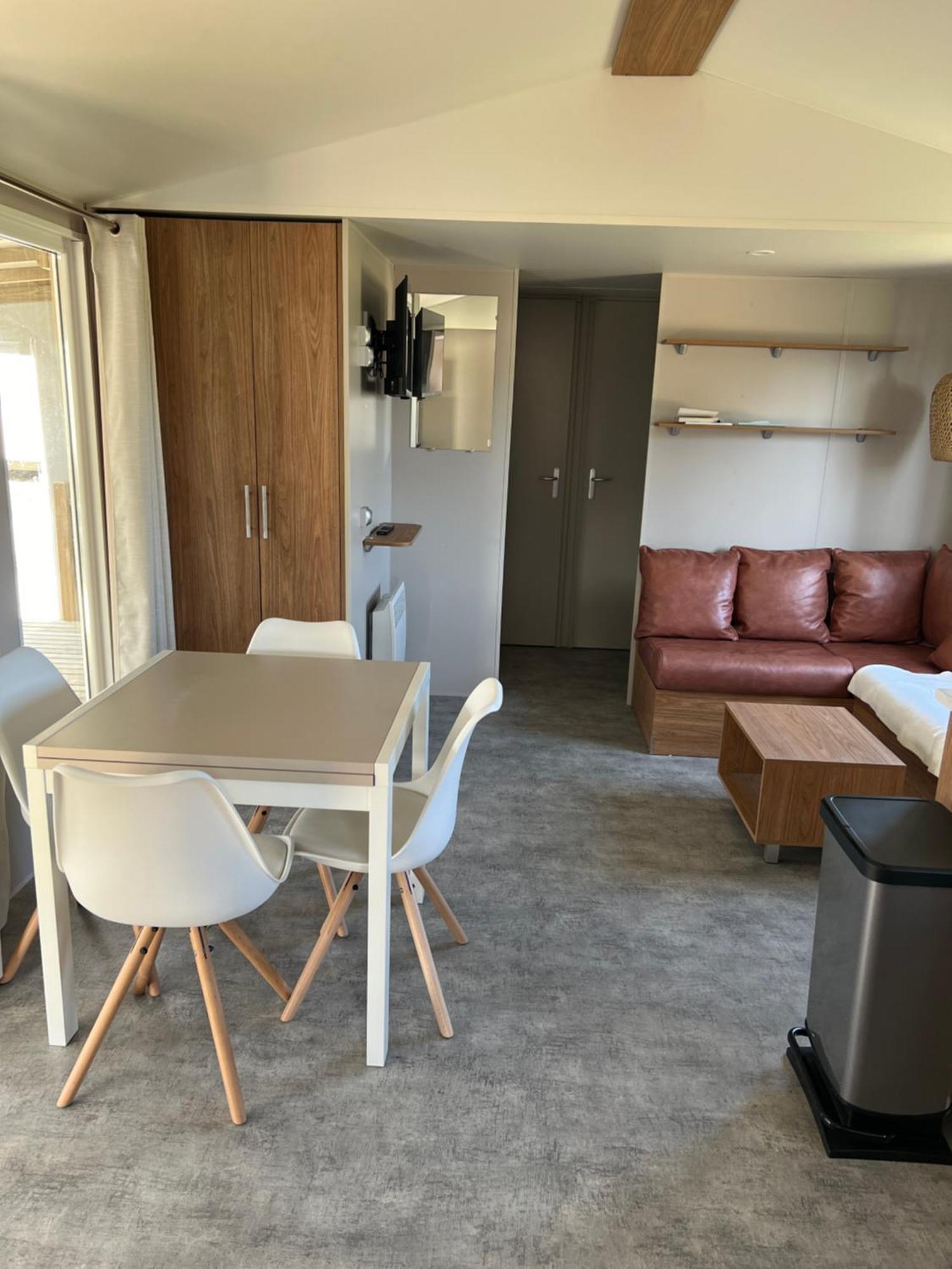 Mobil Home Neuf 6 P Climatise A Hyeres A 200 M De La Mer Dans Camping 4 Etoiles ภายนอก รูปภาพ